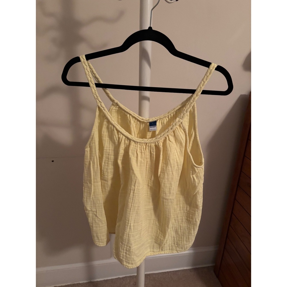 Old Navy tank yellow size large